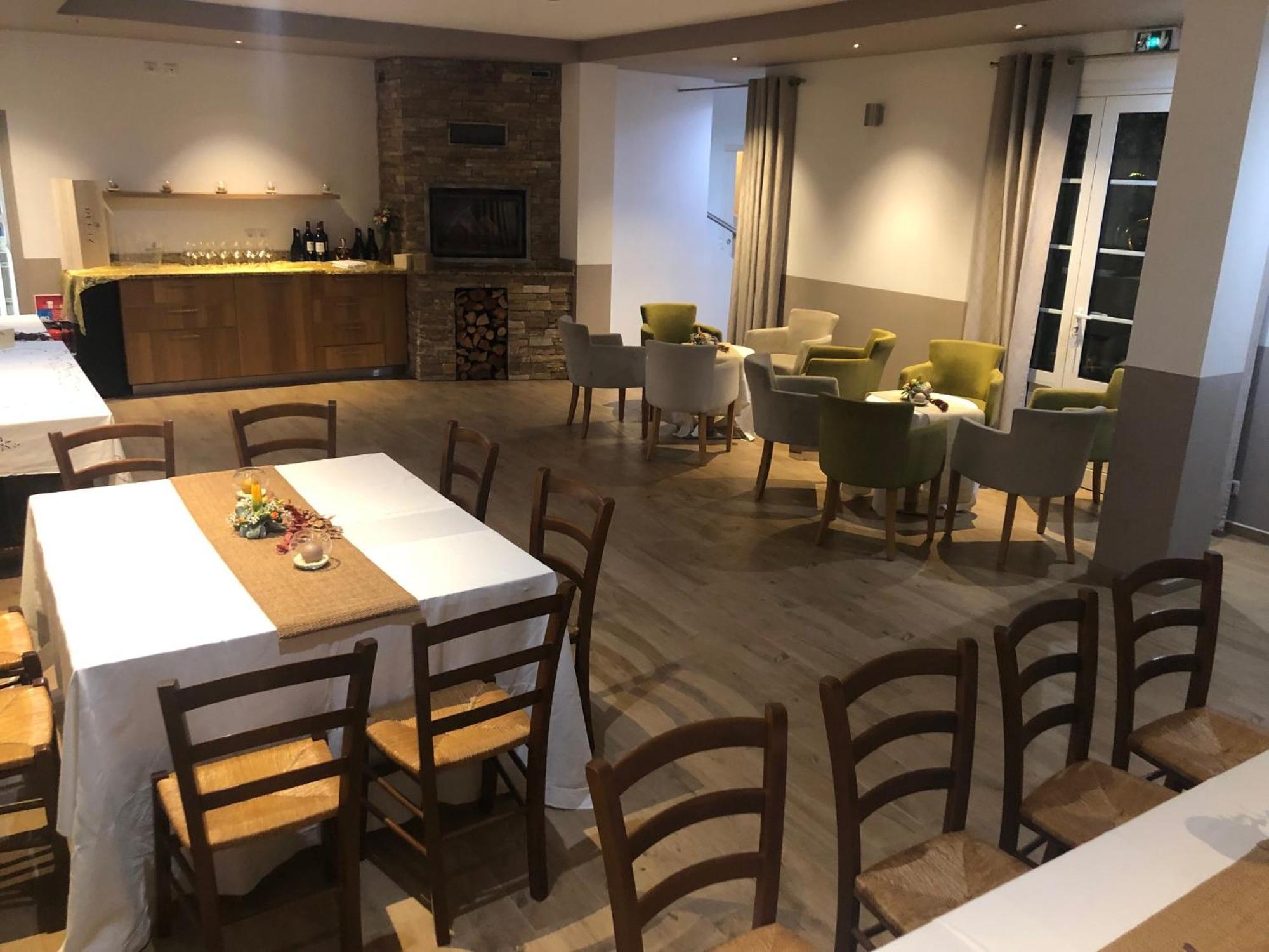 Auberge Les Oliviers Lucciana  Luaran gambar