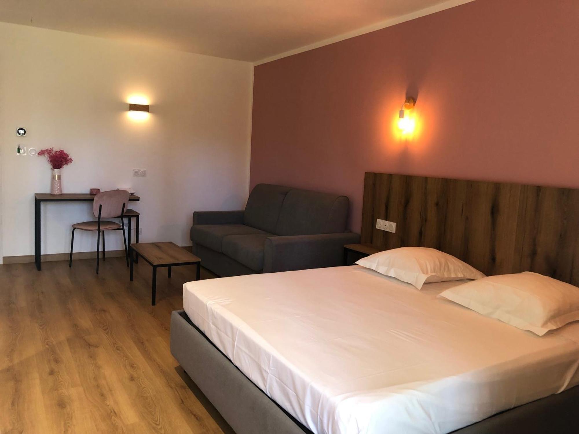 Auberge Les Oliviers Lucciana  Luaran gambar